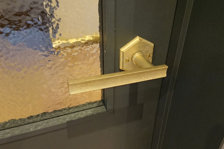 720